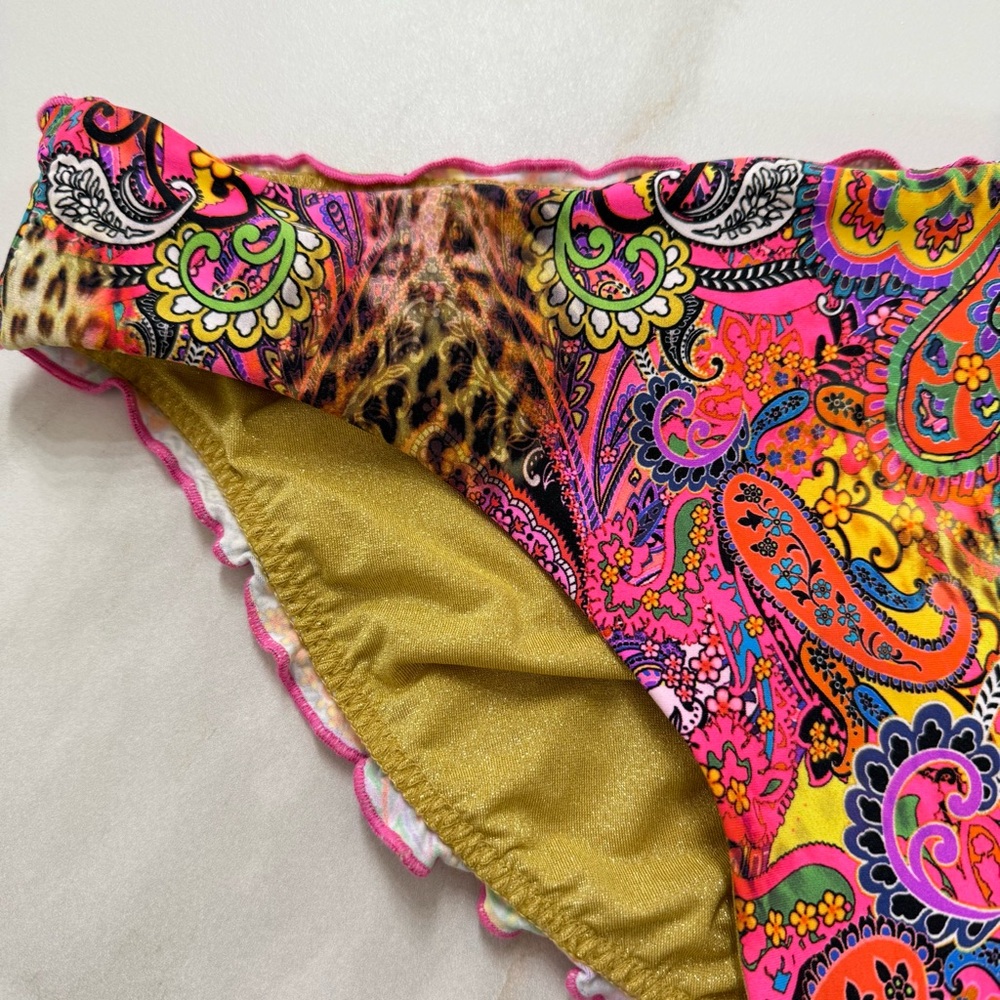 NEW!!! Luli Fama SHORE THING - Seamless Full Ruched Back Bikini Bottom - Size L - Picture 7 of 14